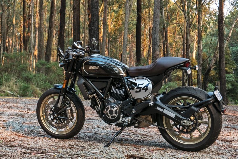 Scrambler Cafe Racer phong cách Retro 19