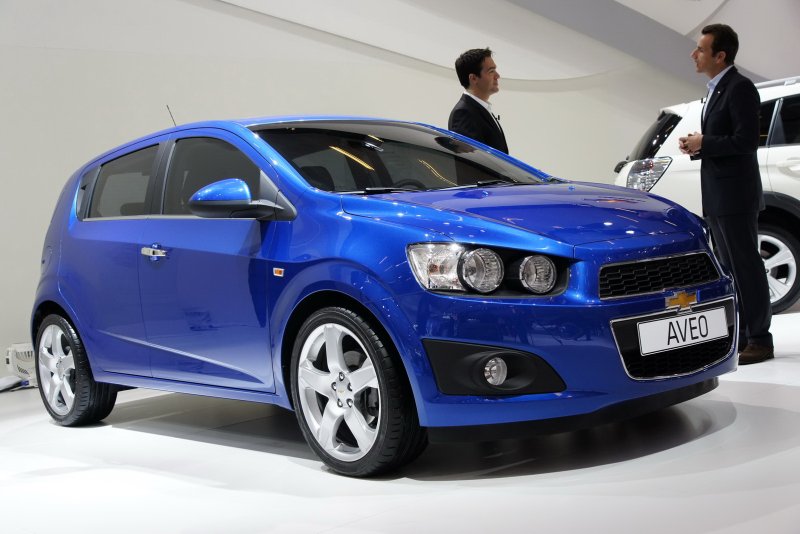 Tải ảnh Chevrolet Aveo miễn phí 23