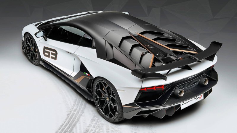 Tải ảnh Lamborghini Aventador full HD 14