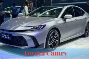 Toyota Camry: Cập nhật giá bán, thông số kỹ thuật và đánh giá