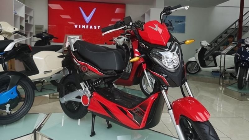 VinFast Ludo đỏ 6