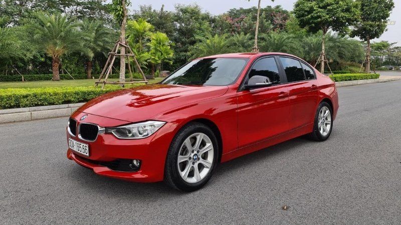 BMW 328i