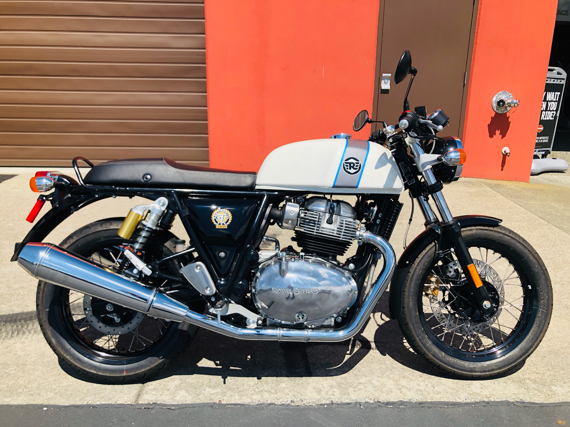 Continental GT 650 24