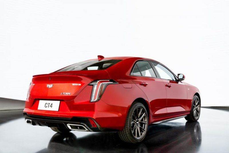 Hình ảnh xe Cadillac CT4 siêu chân thực 4