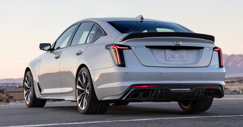 Hình ảnh xe Cadillac CT4 siêu chân thực 18