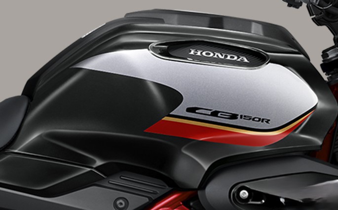 Honda CB150R 25