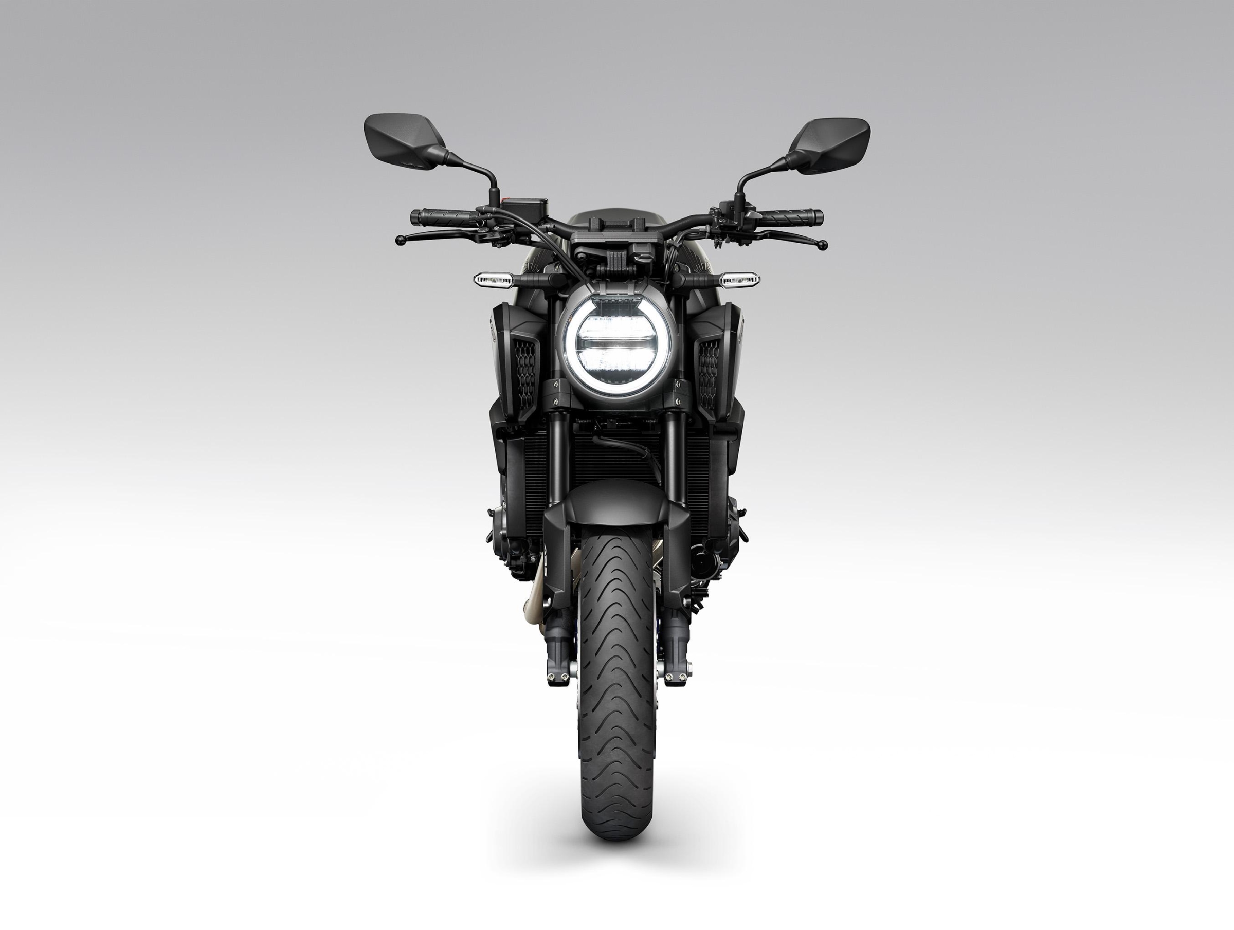 Honda CB650R 38