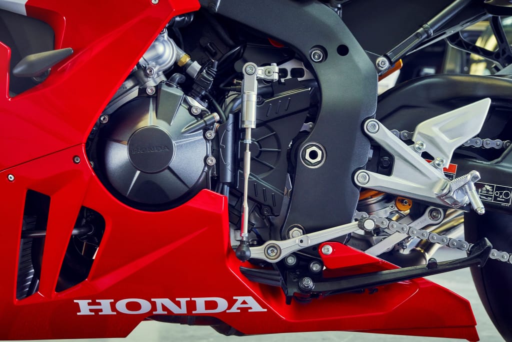 Honda CBR1000RR-R 43