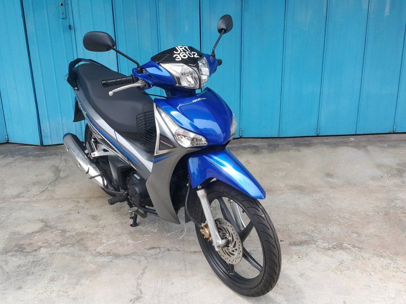 Honda Future 125 FI 23