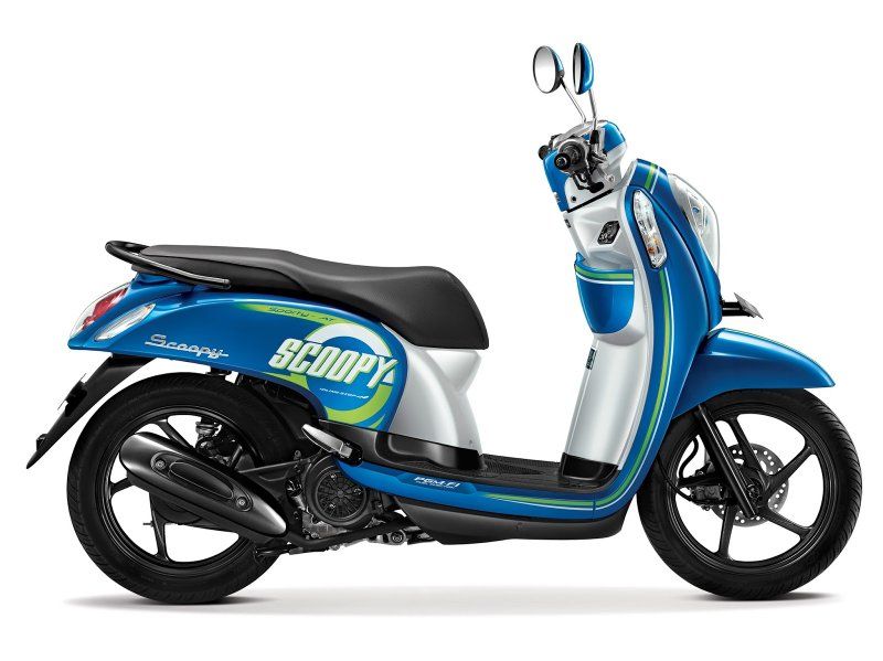 Honda Scoopy 10