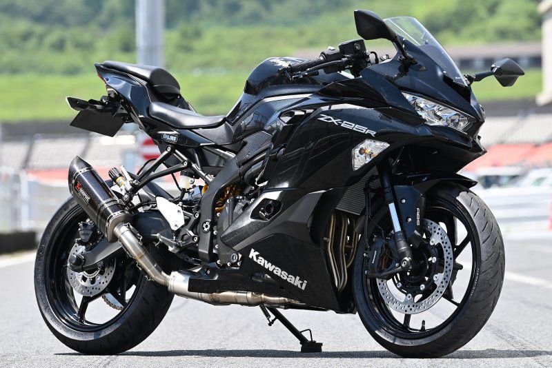 Kawasaki Ninja ZX-25R 30