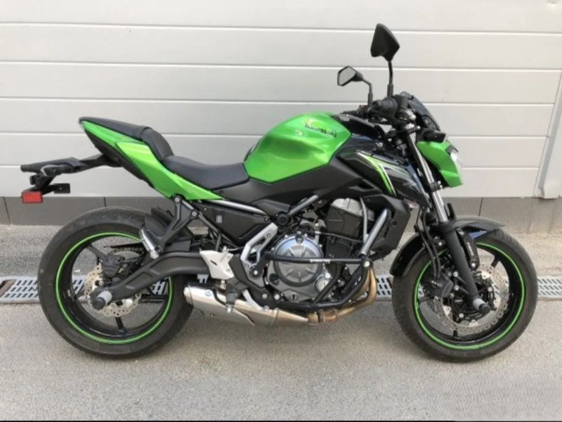 Kawasaki Z650 30