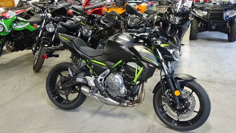 Kawasaki Z650 31