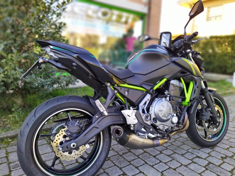 Kawasaki Z650 35