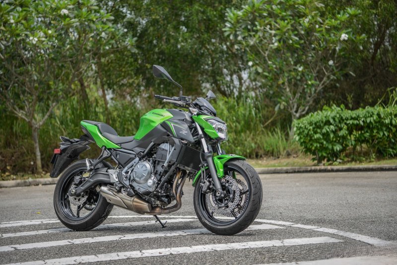 Kawasaki Z650 37