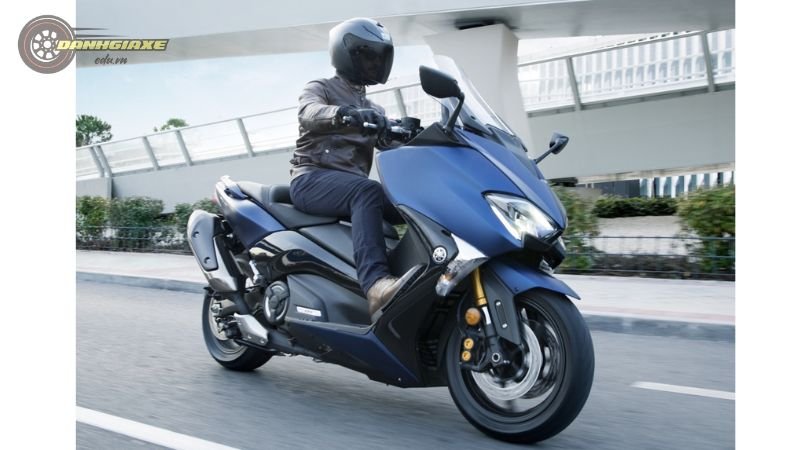 Yamaha TMAX 10