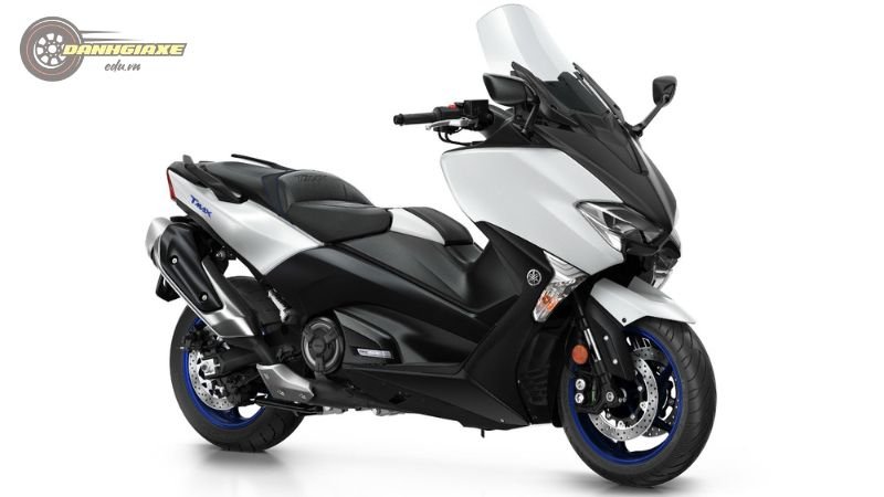 Yamaha TMAX 4