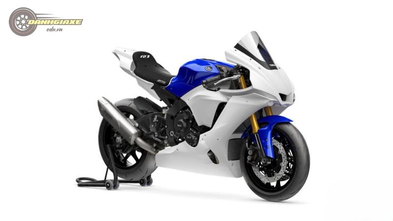 Yamaha YZF R1 3