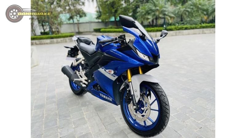 Yamaha YZF R15 9