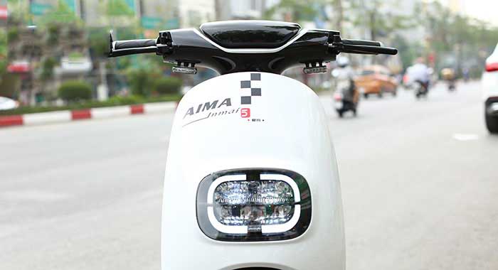 Đánh giá chi tiết xe máy điện Aima Inmai 3