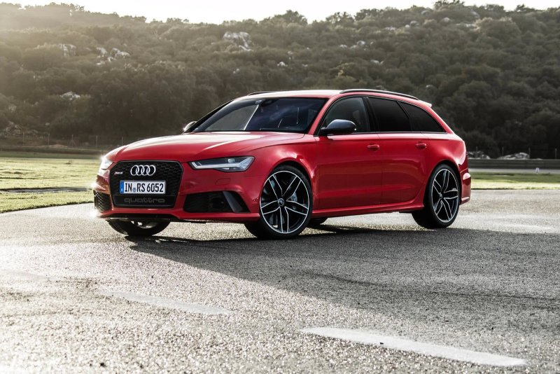 Ảnh Audi RS6 từ mọi góc độ 5