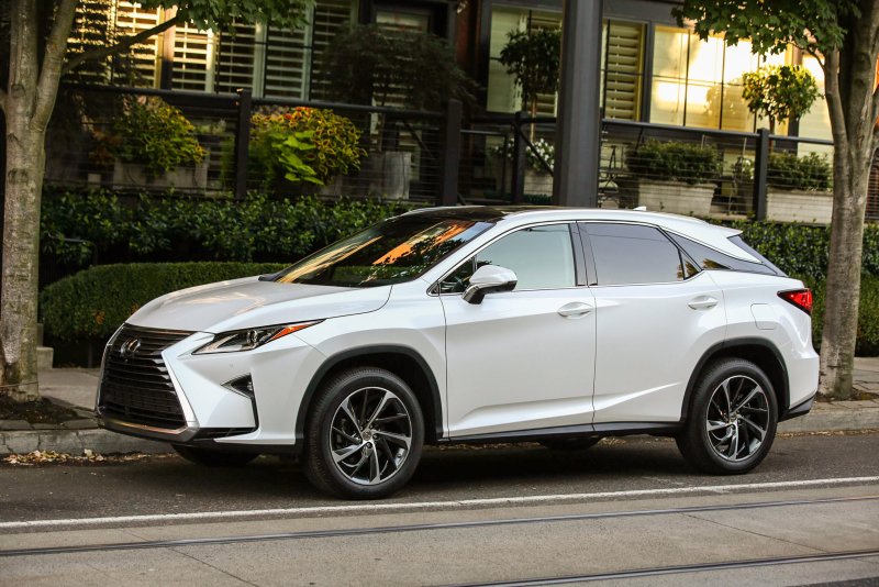 Ảnh chụp ngoại thất Lexus RX350 đẹp lung linh 10