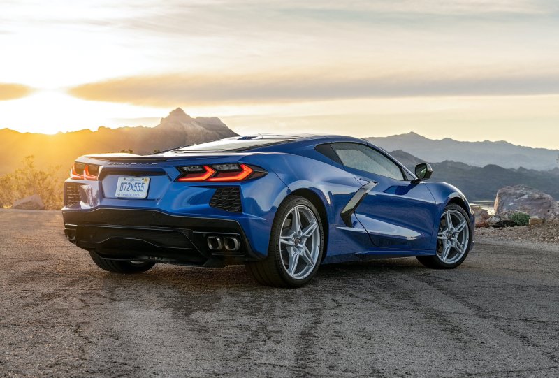 Ảnh Corvette Stingray C8 chất lượng cao 14