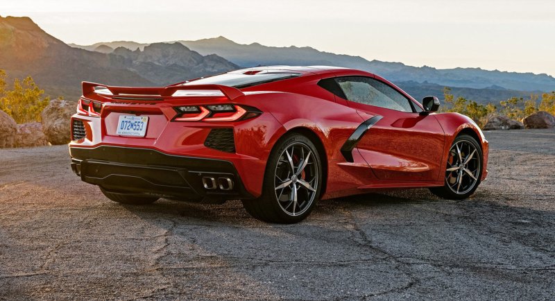 Ảnh Corvette Stingray C8 chất lượng cao 16