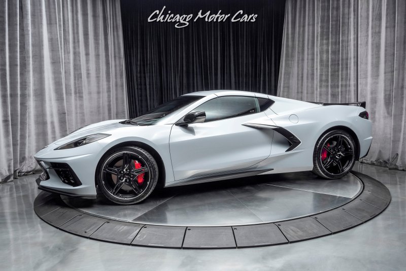 Ảnh Corvette Stingray C8 chất lượng cao 17