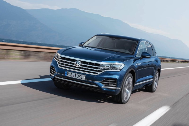 Ảnh đẹp của xe Volkswagen Touareg 3