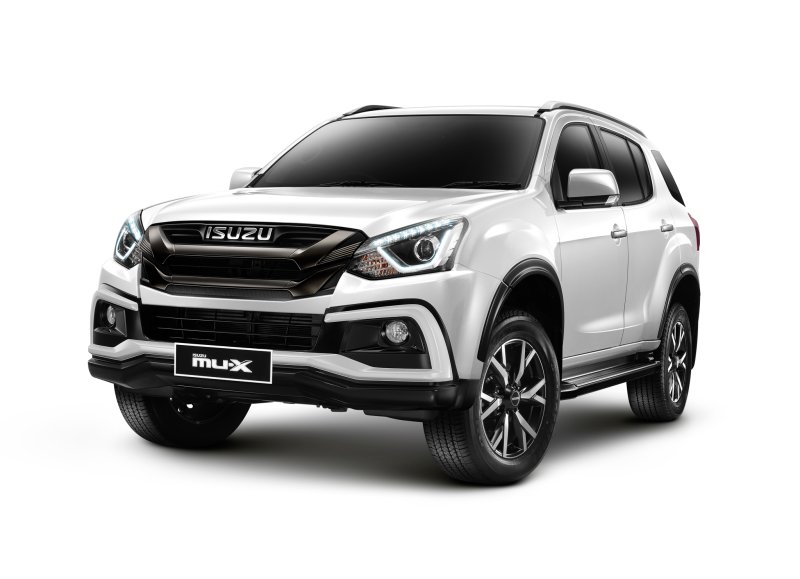 Ảnh Isuzu MU-X từ mọi góc nhìn 20