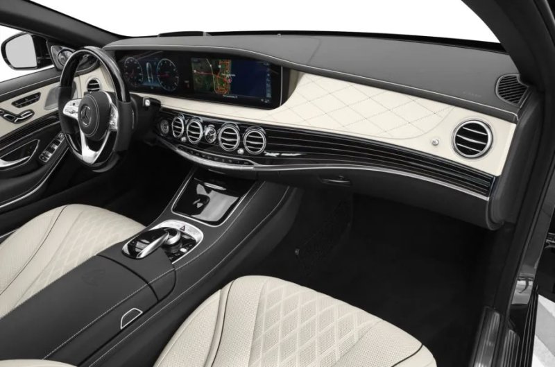 Ảnh nội thất xe Mercedes Maybach S560 sang trọng 8