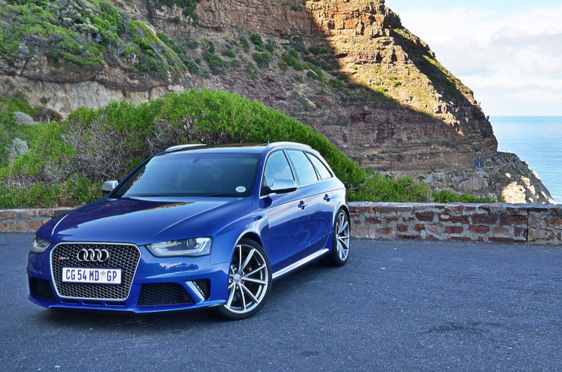 Ảnh xe Audi RS4 chất lượng hàng đầu 5