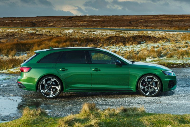 Ảnh xe Audi RS4 chất lượng hàng đầu 25