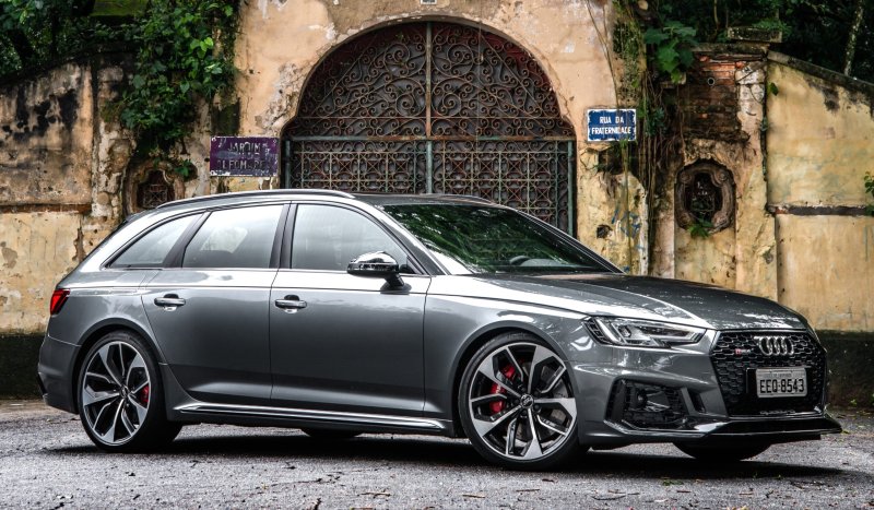 Ảnh xe Audi RS4 chất lượng hàng đầu 35