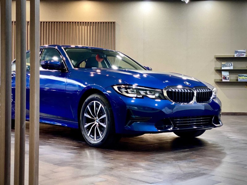 Ảnh xe BMW 320i độ phân giải cao 20