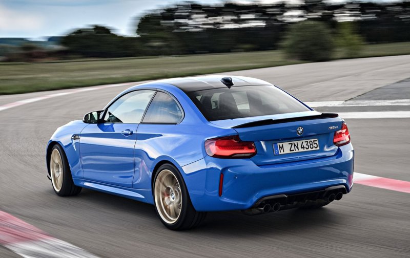 Ảnh xe BMW M2 đẹp không thể bỏ qua 2