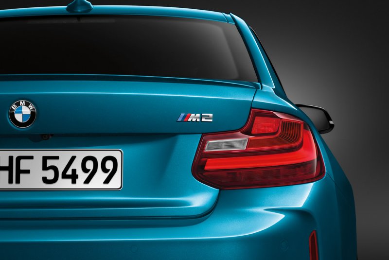 Ảnh xe BMW M2 đẹp không thể bỏ qua 6