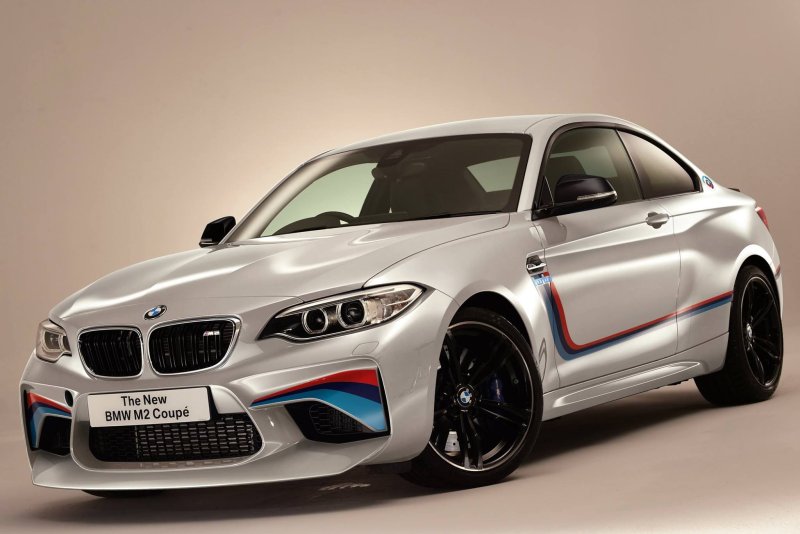 Ảnh xe BMW M2 đẹp không thể bỏ qua 31