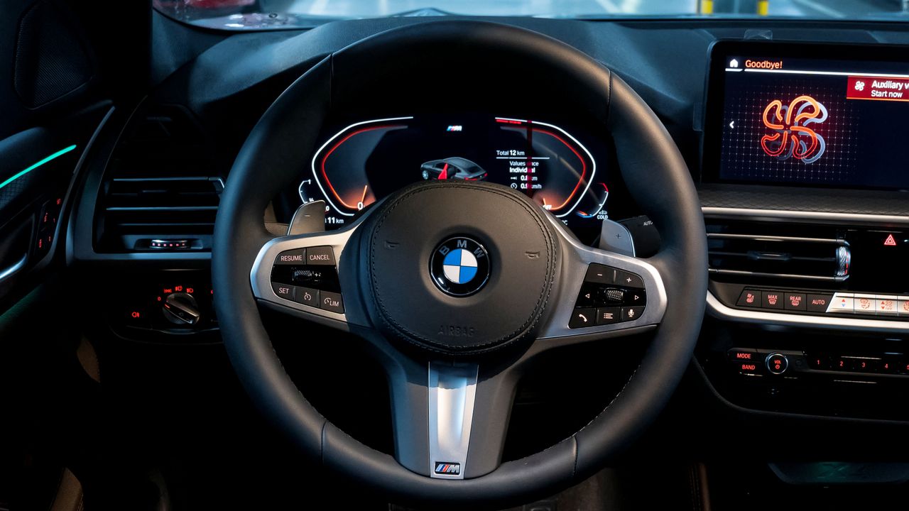 Ảnh xe BMW X4 đẹp nổi bật Full HD 11