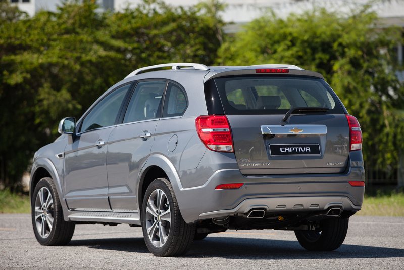 Ảnh xe Chevrolet Captiva đẹp 10