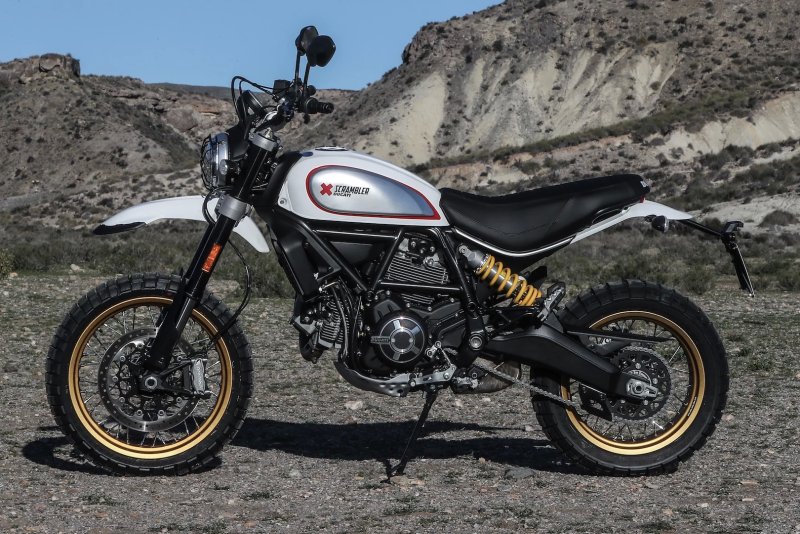 Ảnh xe Ducati Scrambler Desert Sled Fasthouse mới nhất 3