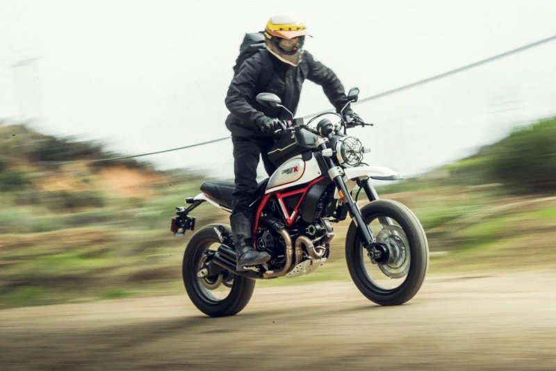 Ảnh xe Ducati Scrambler Desert Sled Fasthouse mới nhất 5