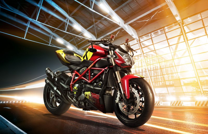 Ảnh xe Ducati Streetfighter V2 full HD 14