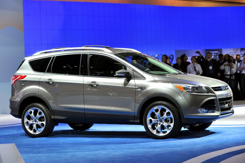 Ảnh xe Ford Escape phiên bản mới 32