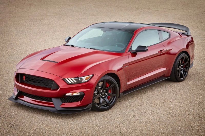 Ảnh xe Ford Mustang màu sắc đa dạng 1