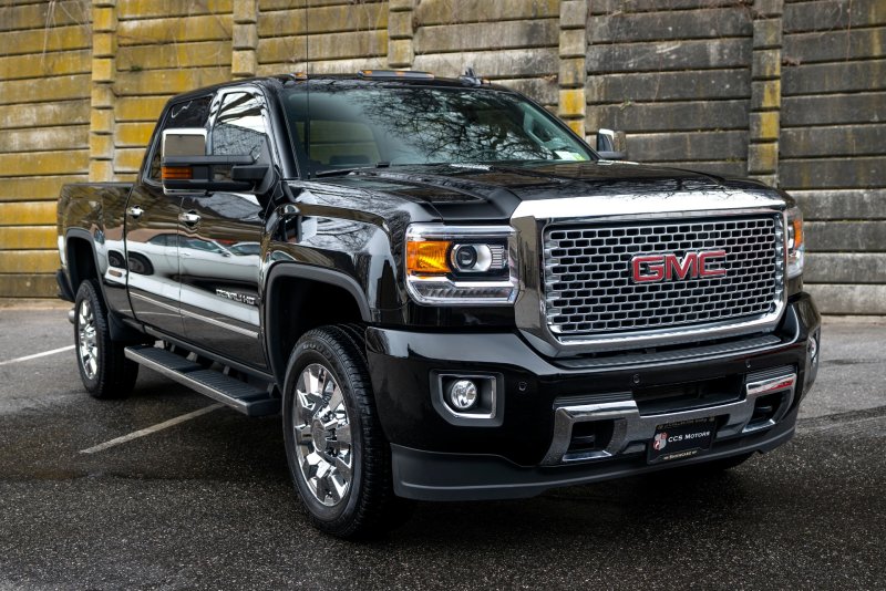 Ảnh xe GMC Sierra 2500HD đẹp 36