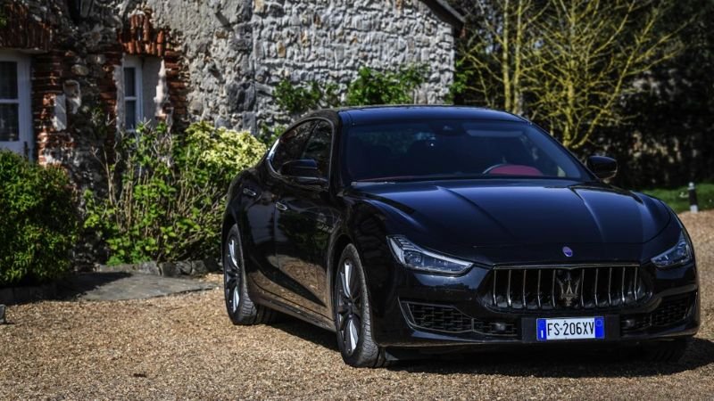 Ảnh xe hơi Maserati Ghibli cao cấp 8