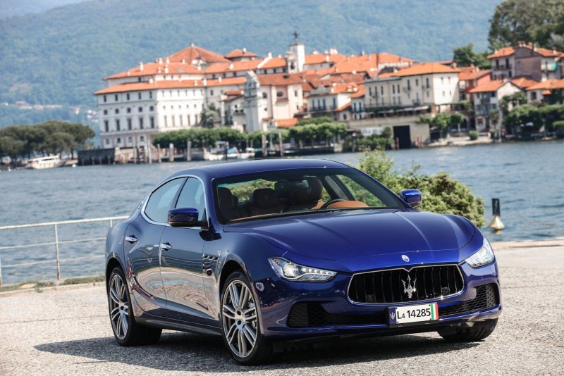 Ảnh xe hơi Maserati Ghibli cao cấp 12