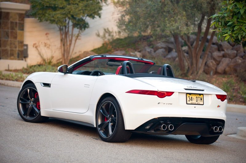 Ảnh xe Jaguar F-Type mui trần cực đẹp 11